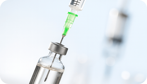 Safe preparation of genuine botulinum toxin treatment at Lijin Clinic.