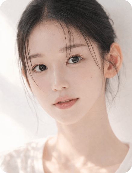 Woman with firm skin and a defined facial contour representing Lijin Clinic lifting treatment